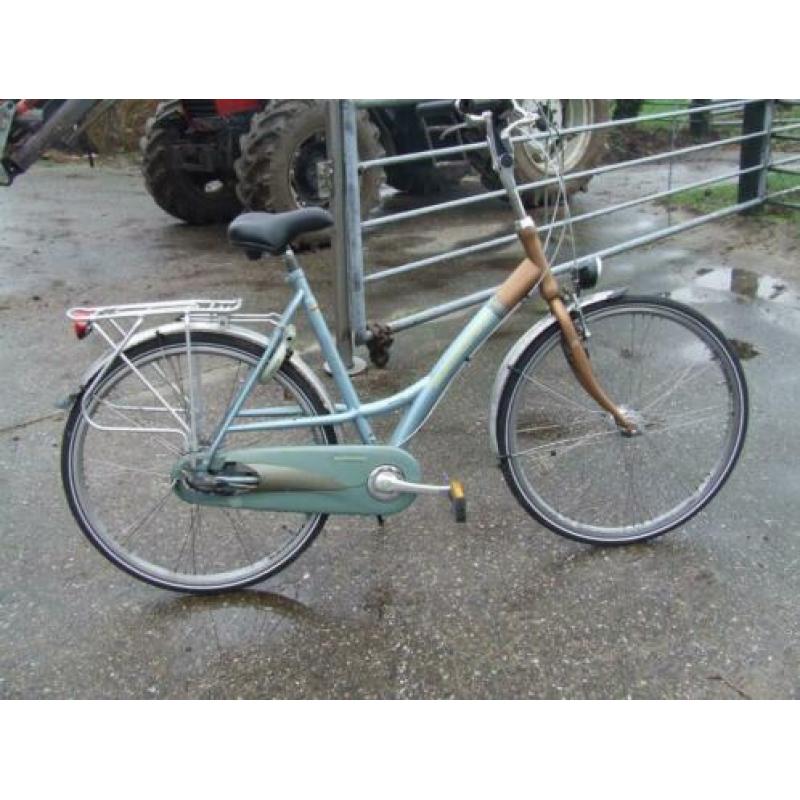 zeer mooie moderne dames fiets