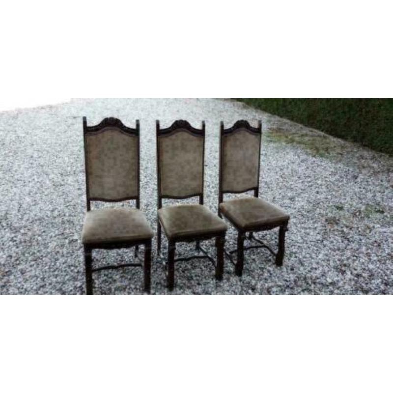 413, 3 antiek eiken stoelen te koop