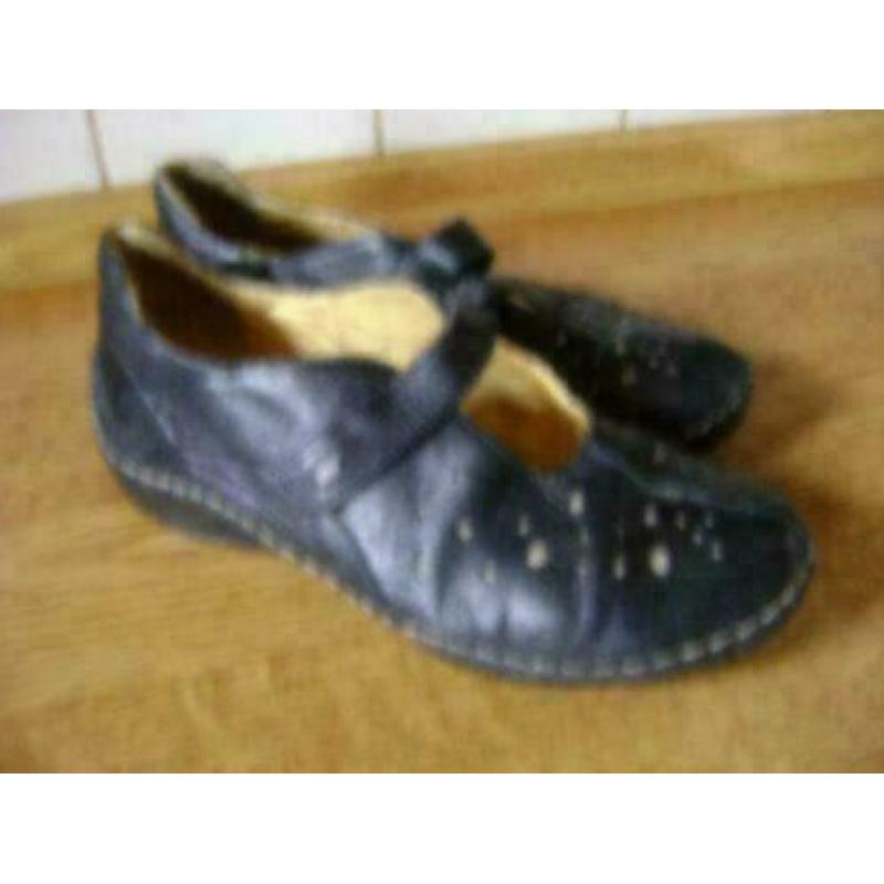 zwarte meisjes schoenen maat 37 merk : wolky