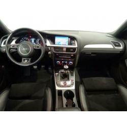 Audi A4 Sedan 1.8 TFSIE 170PK S EDITION [S-LINE], Navi, Xeno