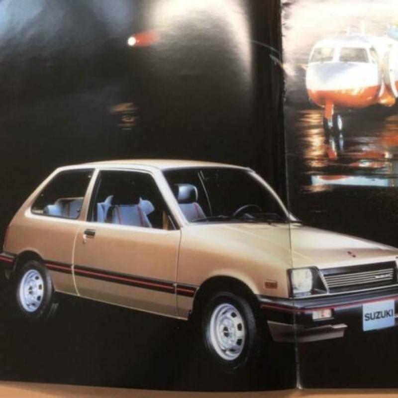 Autofolder/Brochure Suzuki SA 310 1984 16 pagina's + test