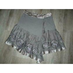 taupe grijs geborduurde feestelijke rok Steps maat M 38 40