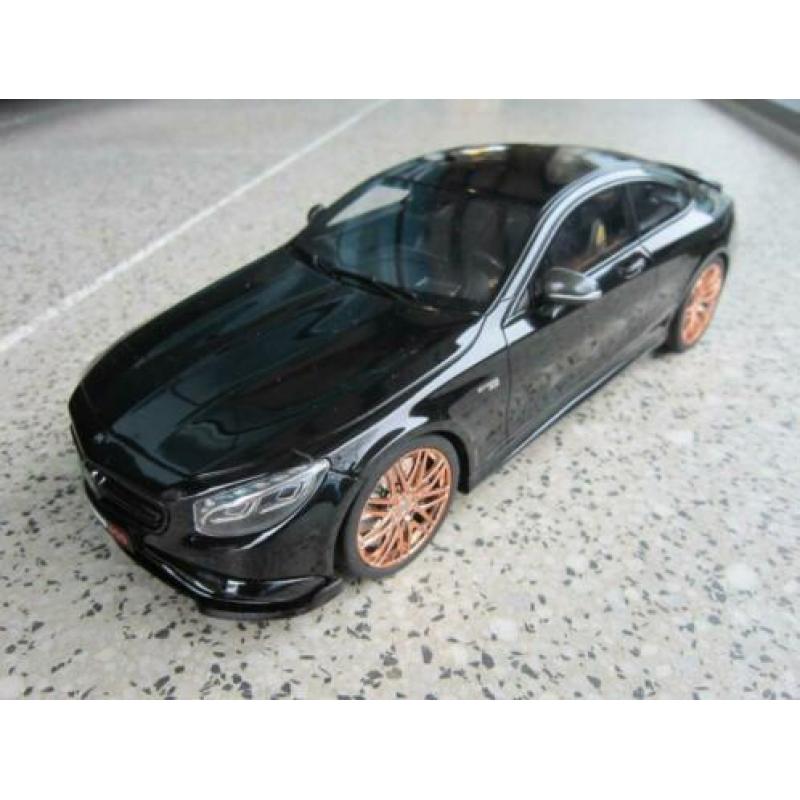 Mercedes 850 brabus zwart