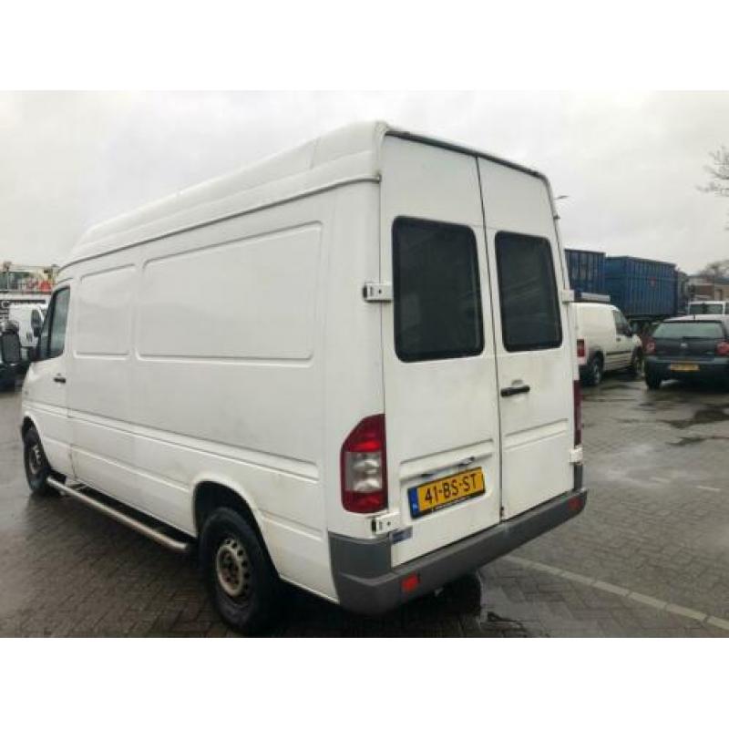 Mercedes-Benz Sprinter 2.1 311 CDI AUT 2005