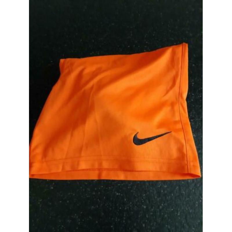Nike maat M: 10/12 jaar