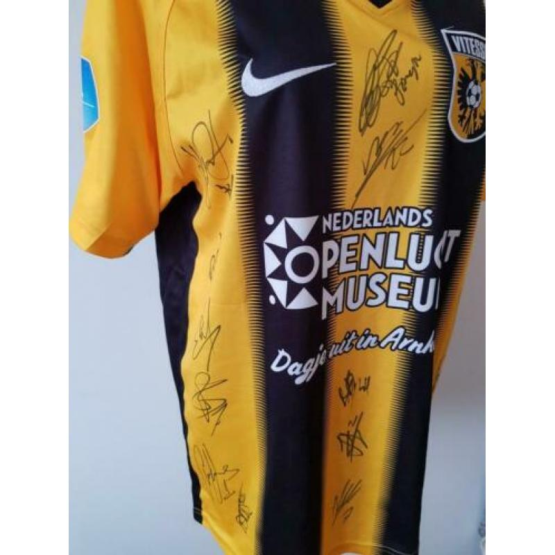 Vitesse 2019-20 shirt + originele handtekeningen