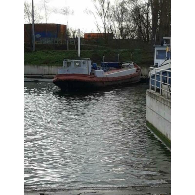 Luxe motor 18.25×4.33