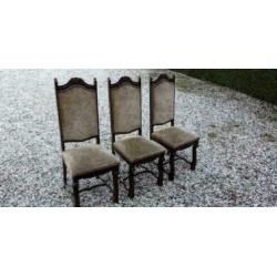 413, 3 antiek eiken stoelen te koop