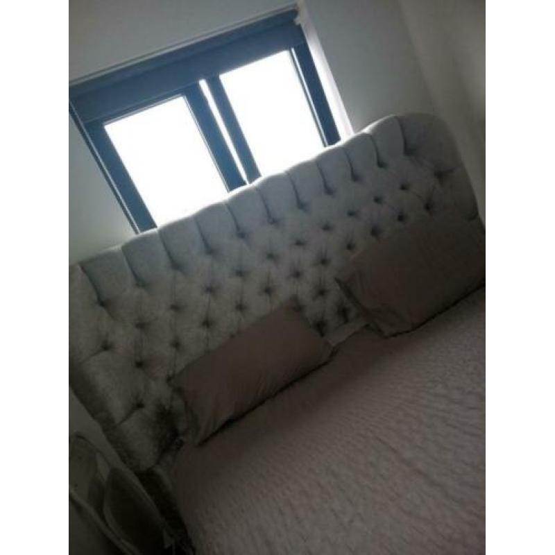 Chester bed