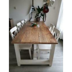 eettafel eiken, 6 stoelen + bankje /kloostertafel 8 personen