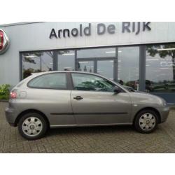 Seat Ibiza 1.4 Automaat met Invalide aanpassing (bj 2004)