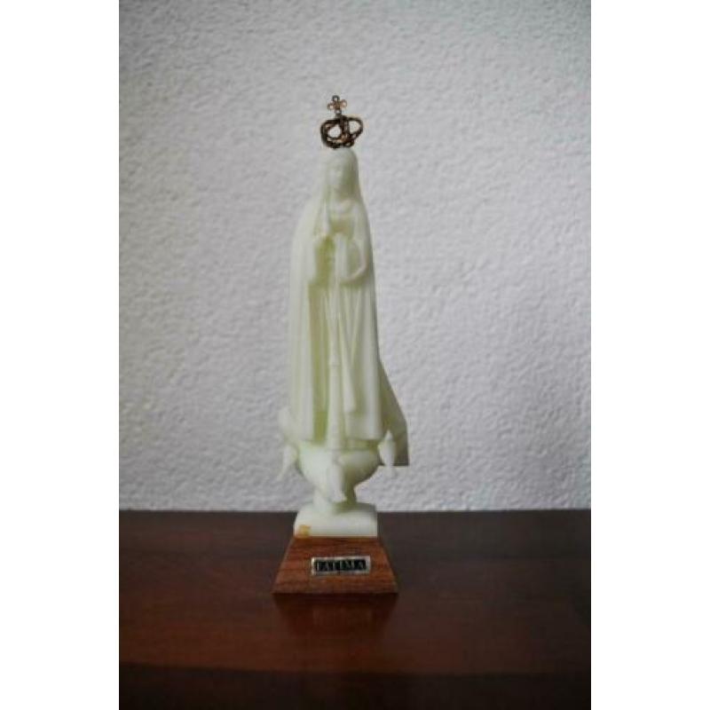 Beeldje Fatima 19 cm