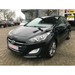 Hyundai I30 business editionAutomaat, Navigatie, camera, PDC