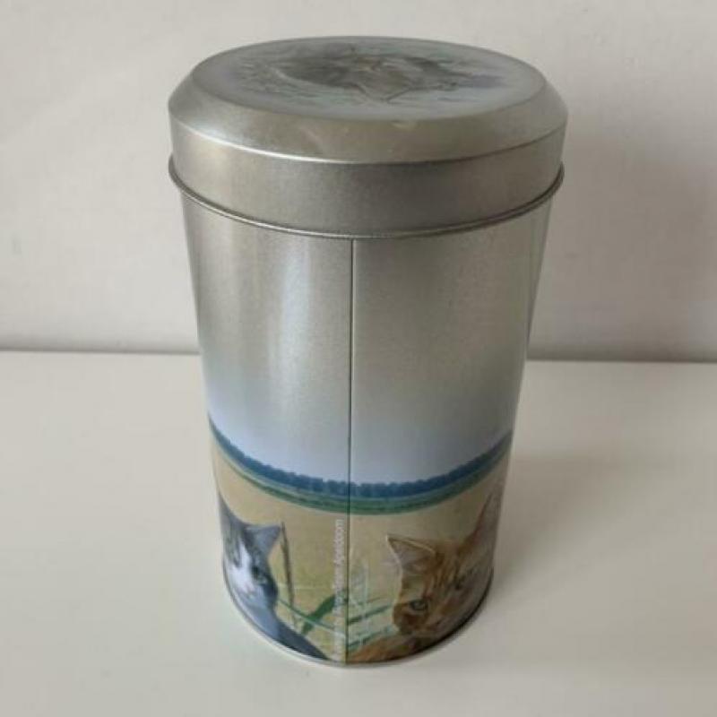 Blik met katten / kattenkoppen (25 cm hoog)