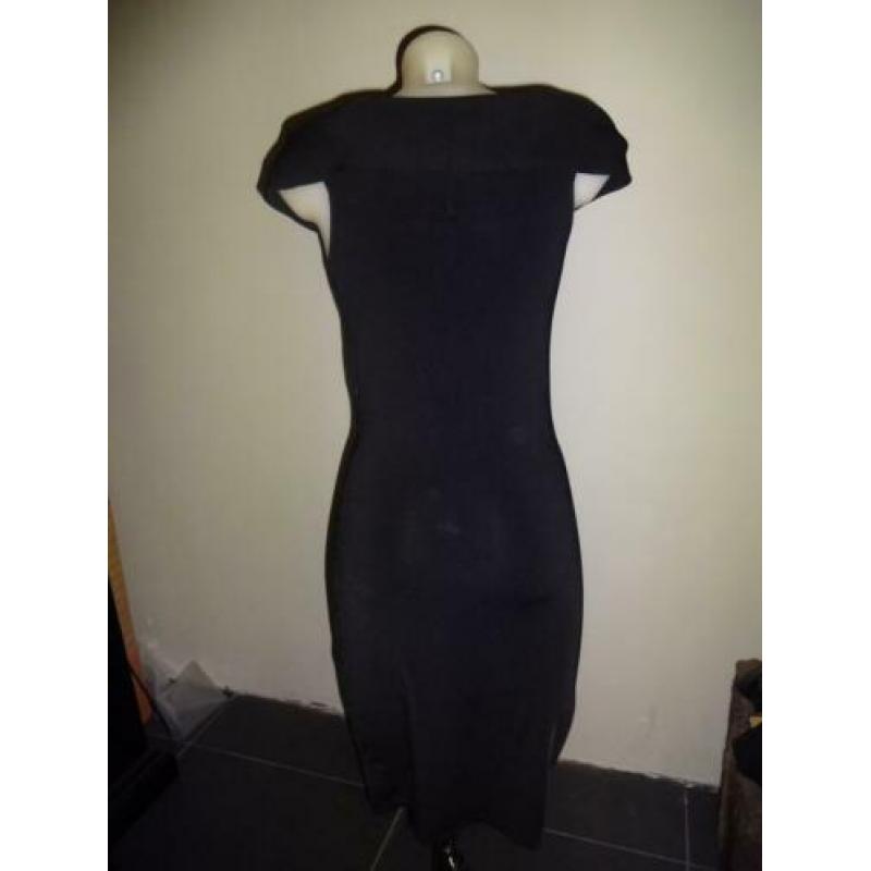 D4A Nikkie zwarte stretch jurk zeer goede kwaliteit band S