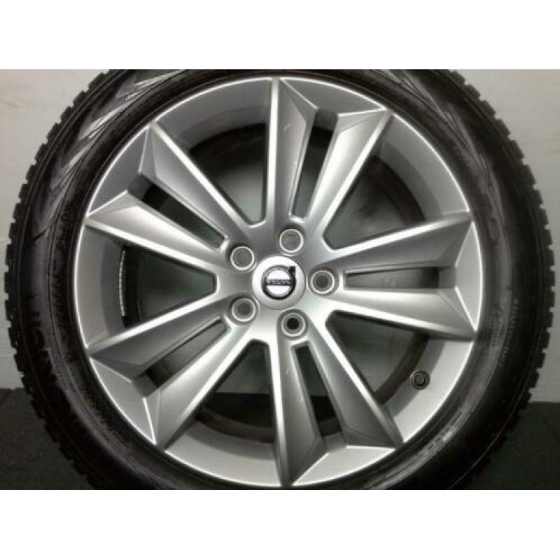 Volvo V60 S60 DOUBLE SPOKE 1035 17 Inch (Winter) Nokian 8 MM