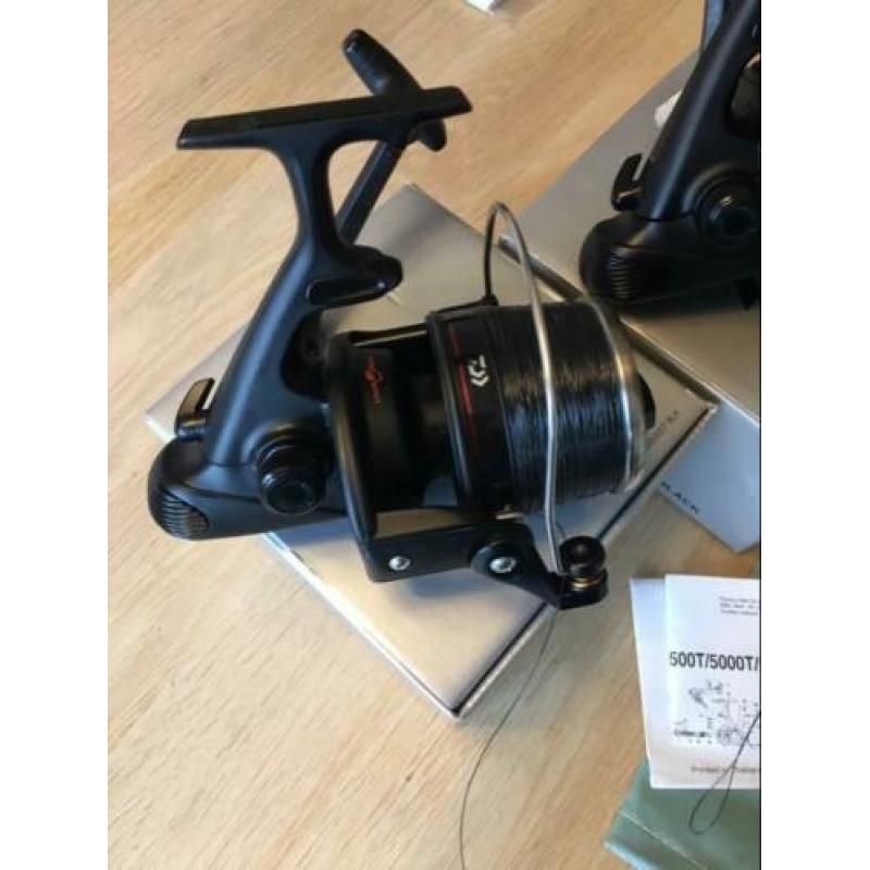 2x daiwa emblem x 5000t nieuw