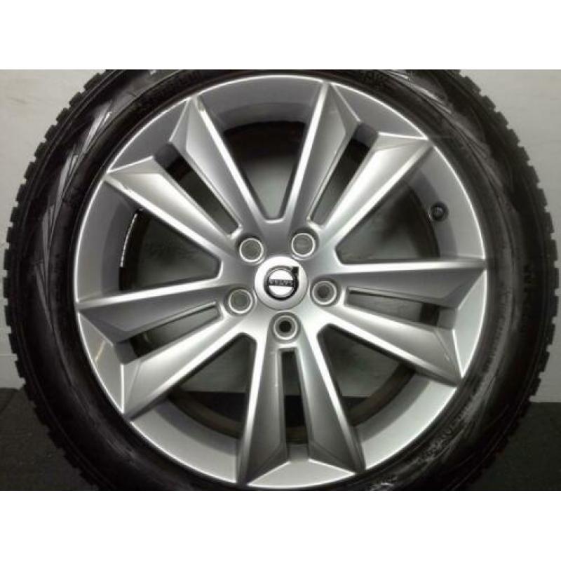 Volvo V60 S60 DOUBLE SPOKE 1035 17 Inch (Winter) Nokian 8 MM