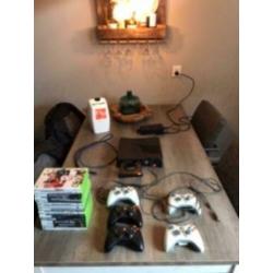 xbox 360 compleet / 5x controllers / spellen