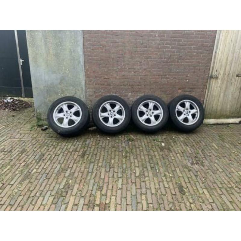 Bmw X5 velgen met zomer banden 255/55 R18