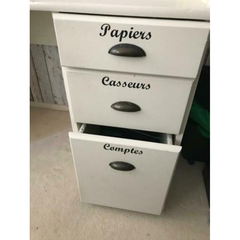 houten bureau ( landelijk secretaire)