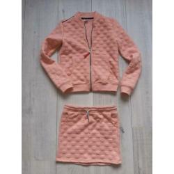 Roze meisjes set jas, trui en rokje maat 158-164