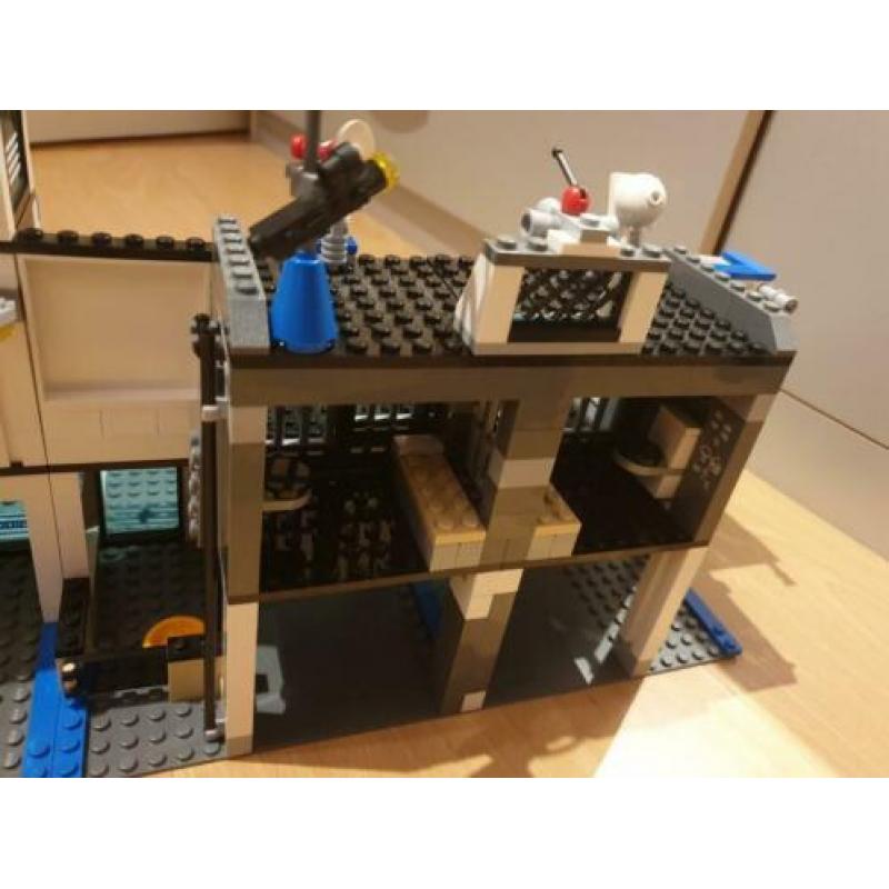 7498 politie bureau lego