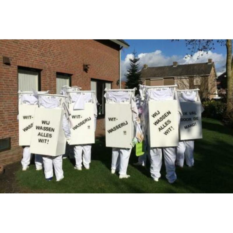 Loopgroep carnaval: witwassen