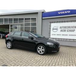 Volvo V40 2.0 D2 Momentum Business (bj 2015)