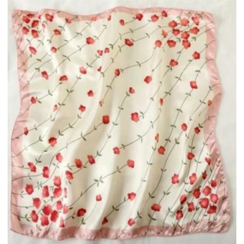 Sjaals met bloemen