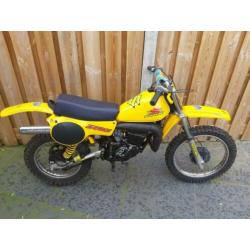 Nette Suzuki rm 80