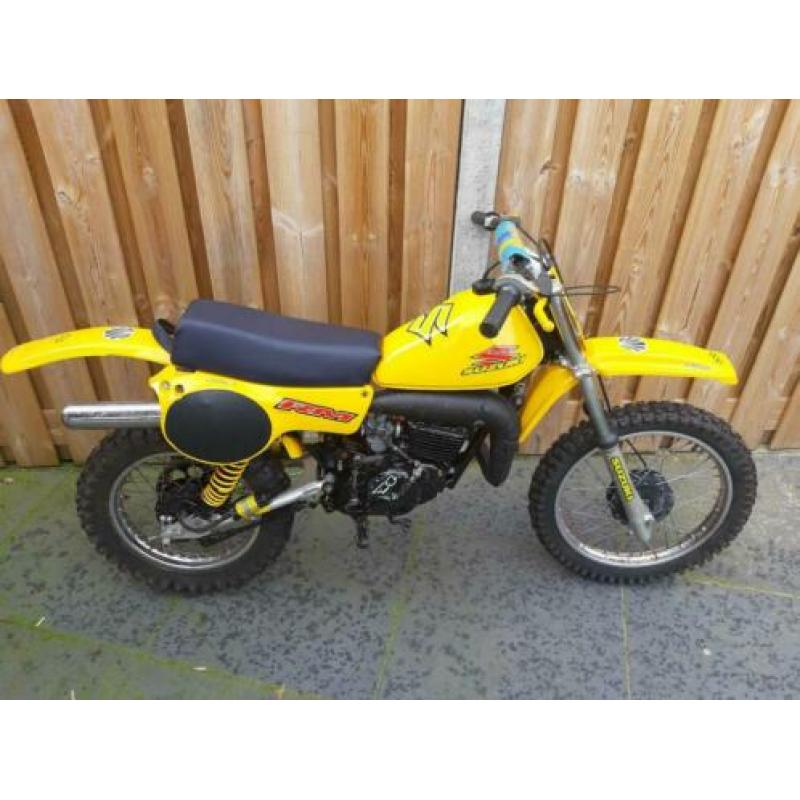Nette Suzuki rm 80