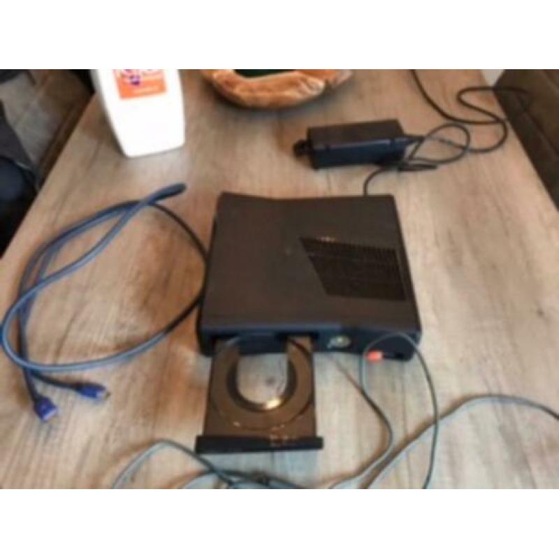 xbox 360 compleet / 5x controllers / spellen