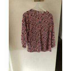 Leuk roze blousje van Essentiel Antwerp mt. 38.