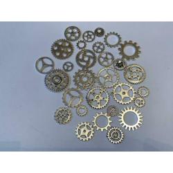 Set van 50 zilveren Steampunk radertjes €3,50