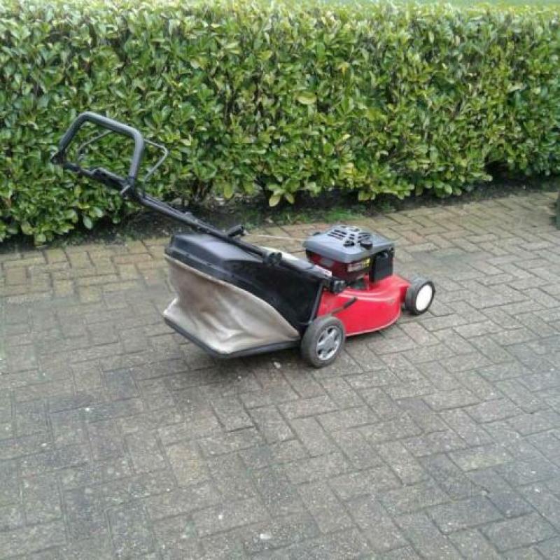 Castelgarden grasmaaier duwmaaier benzine