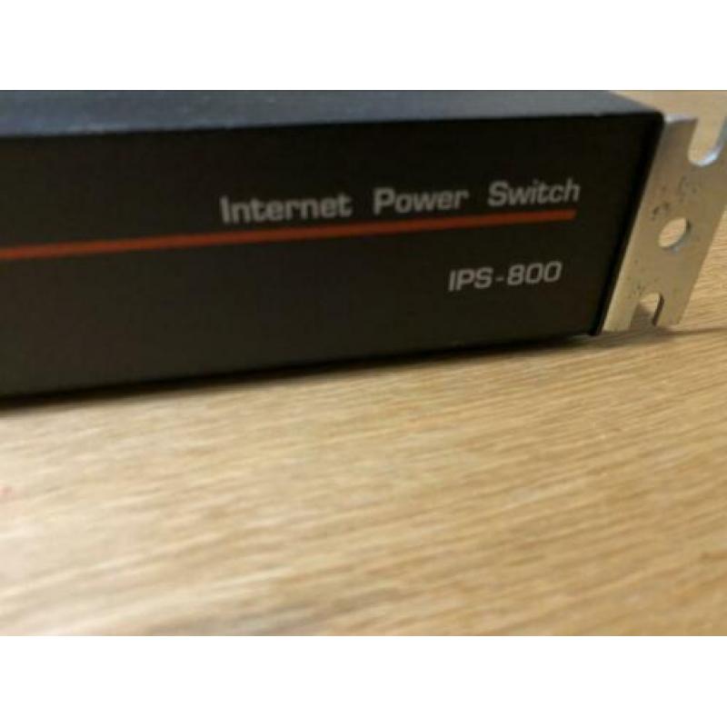 WTI IPS-800 internet power switch voor 8 stroompoorten