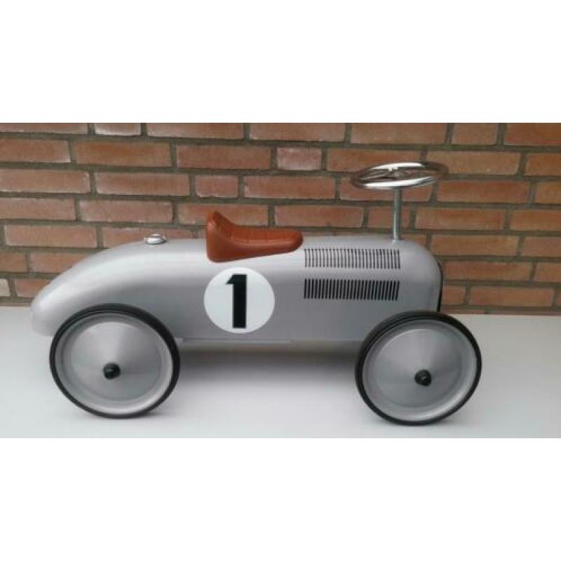 Loopauto metaal