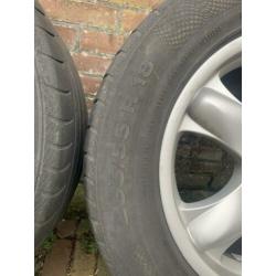 Bmw X5 velgen met zomer banden 255/55 R18