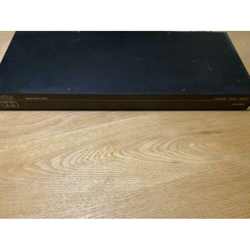 WTI IPS-800 internet power switch voor 8 stroompoorten
