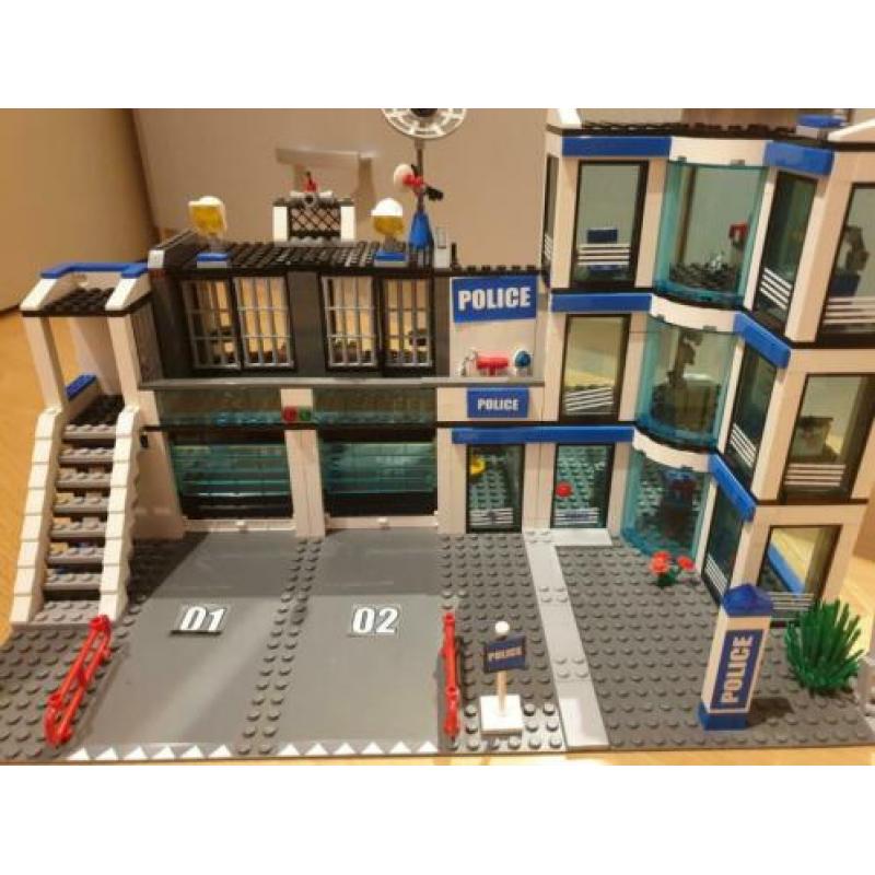 7498 politie bureau lego