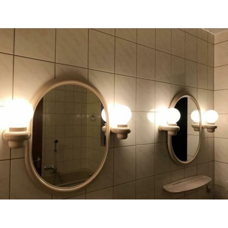 Vintage 80‘s 2 x badkamerspiegel met verlichting