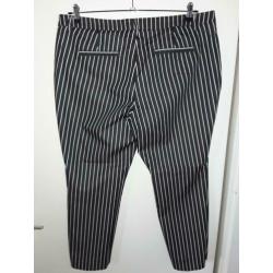 Diep donkerblauwe krijtstreep enkellange broek 46 stretch
