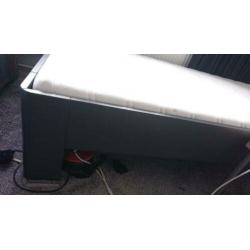 Auping 100x220 matras & spiraalbodem. Houten frame gratis.