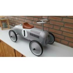 Loopauto metaal