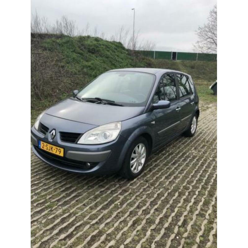 Renault Megane Scenic 1.6 16V 82KW 2008 Grijs