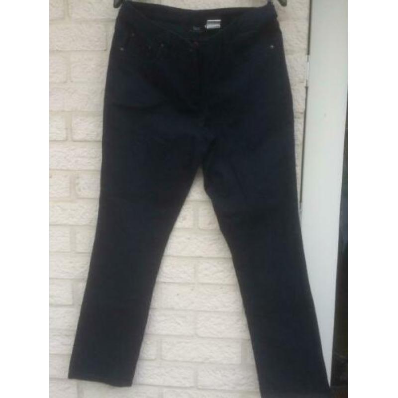 BPC broek van katoen, maat 42, UK 16