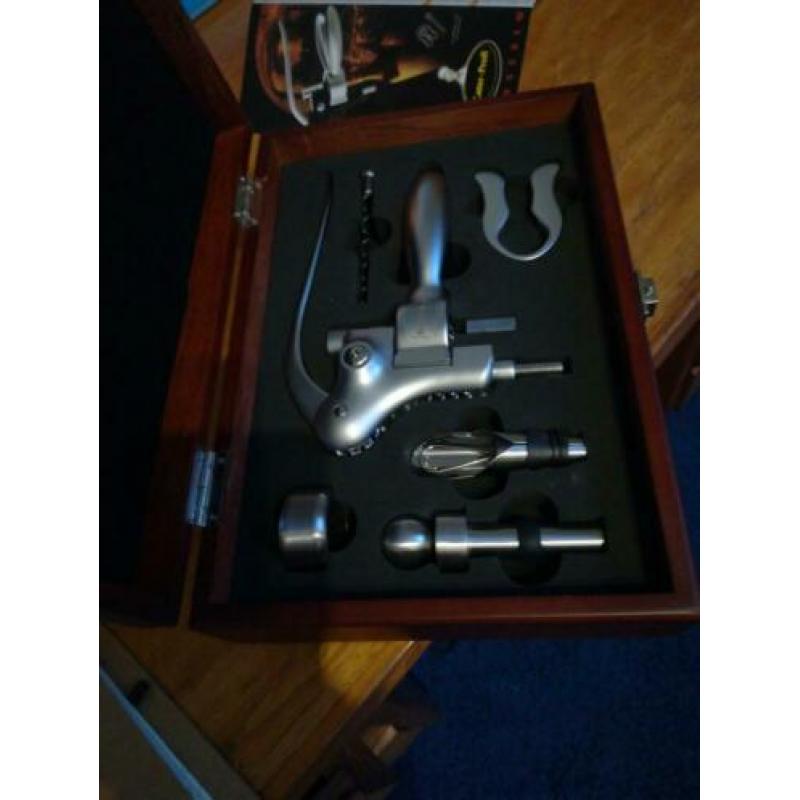 Kurken trekker/ Cork screw / aluminium kleur
