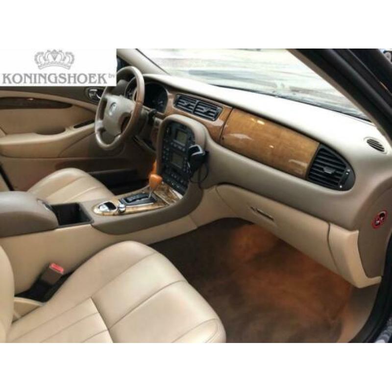 Jaguar S-Type 2.5 V6 Automaat Youngtimer