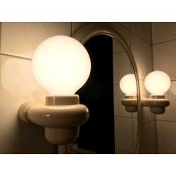Vintage 80‘s 2 x badkamerspiegel met verlichting